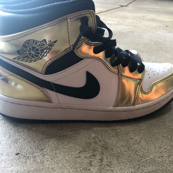 Air Jordan 1 metallic gold - Picture 3 of 7